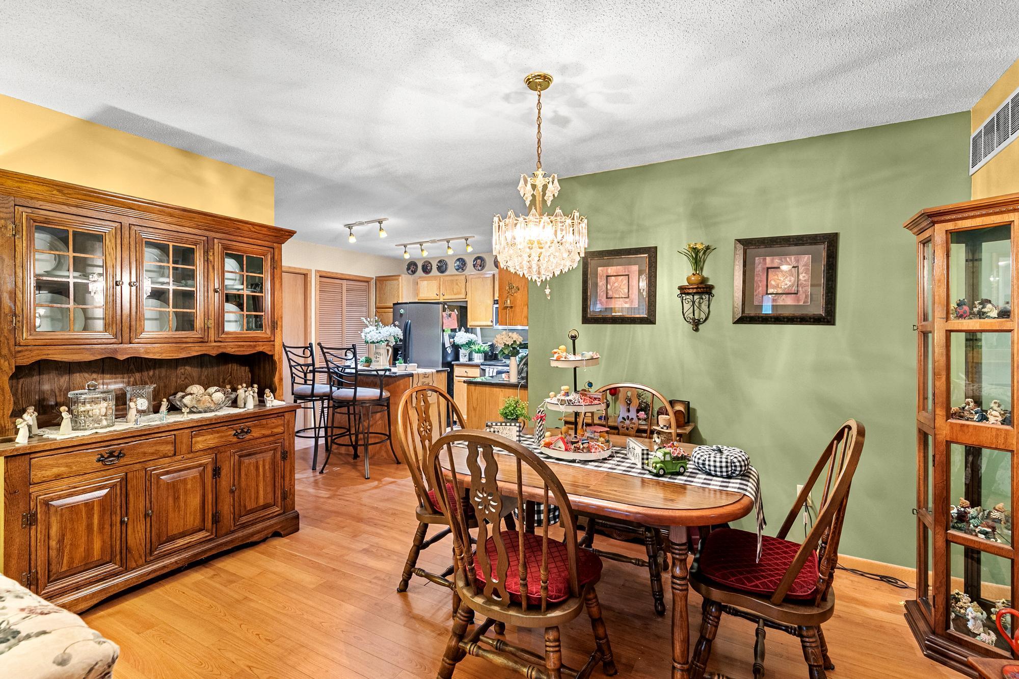 15202 Greenhaven Way