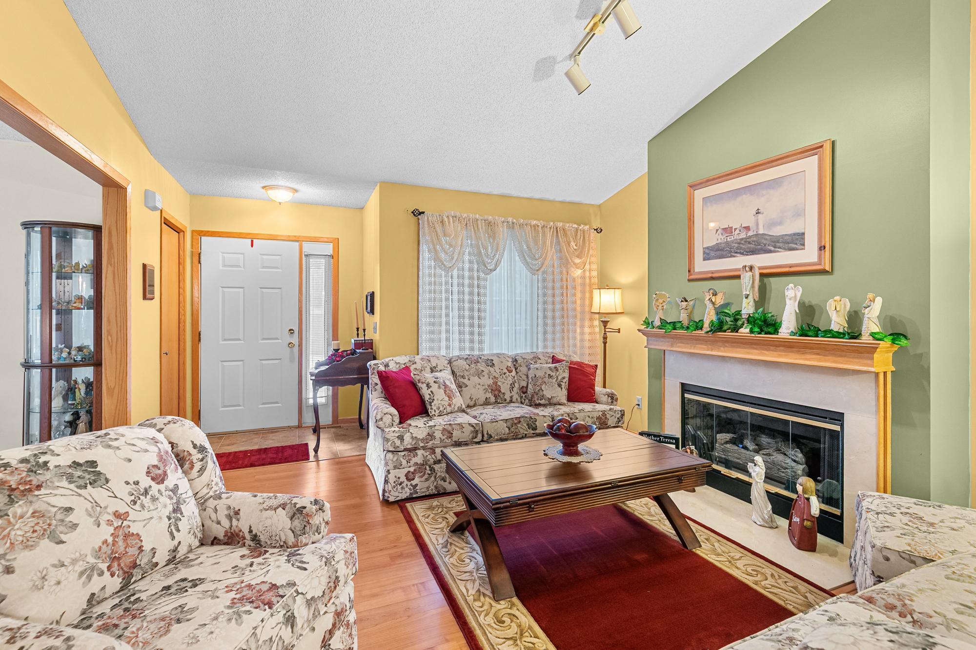 15202 Greenhaven Way