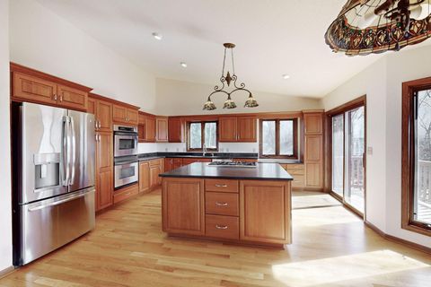 1208 Edgewater Avenue Arden Hills MN 55112