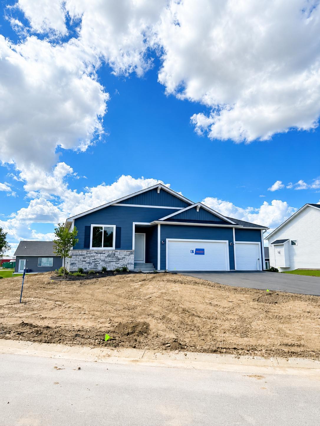 1349 Orchid Way