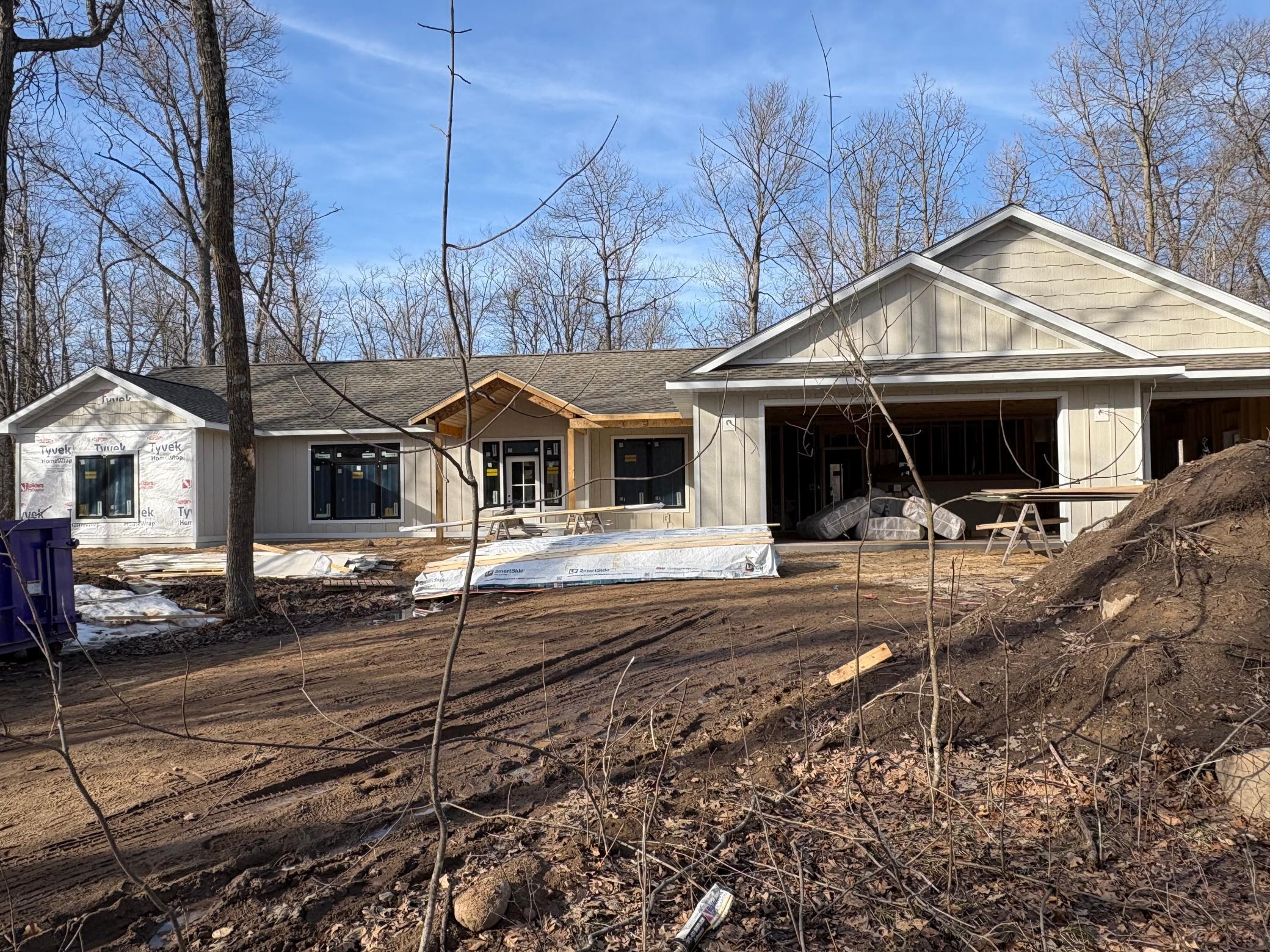 2642 Winter Creek Court SW