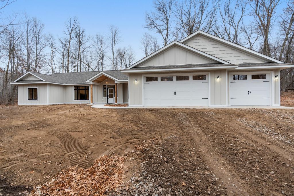 Photo of 2642 Winter Creek Court SW, Nisswa, MN 56468 (MLS # 7039108)