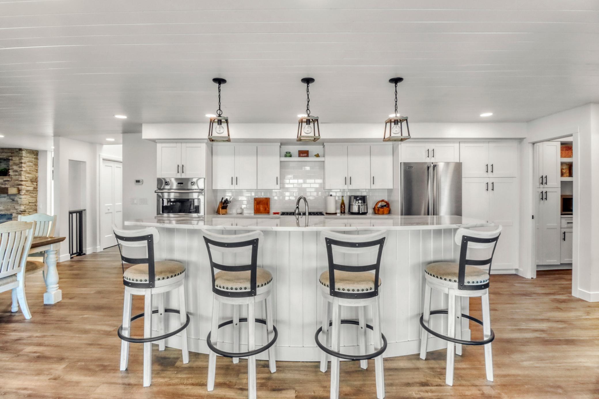 Detroit Lakes, Minnesota, 56501, United States, 5 Bedrooms Bedrooms, ,3 BathroomsBathrooms,Residential,Active,2030957