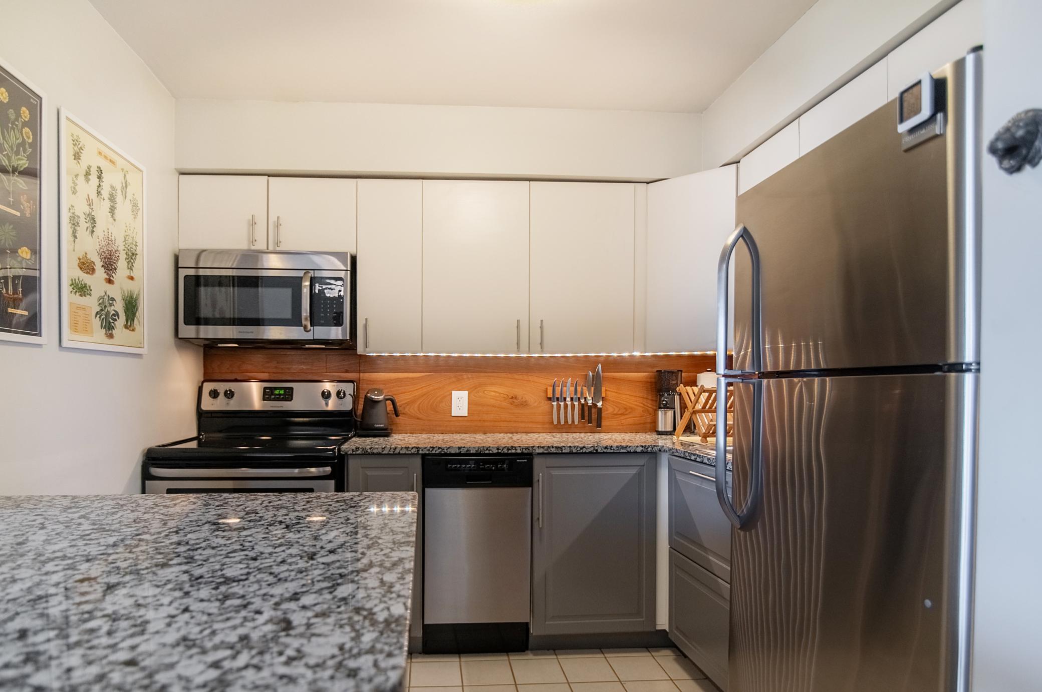 78 10th Street E 507