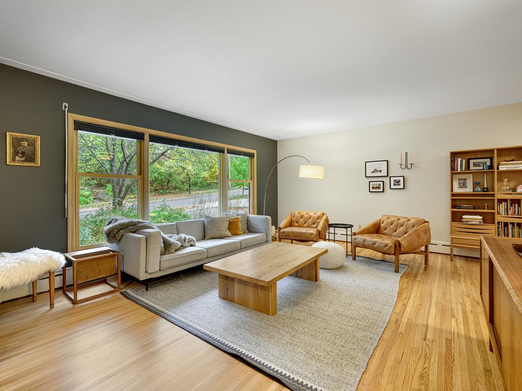 83 Seymour Avenue SE