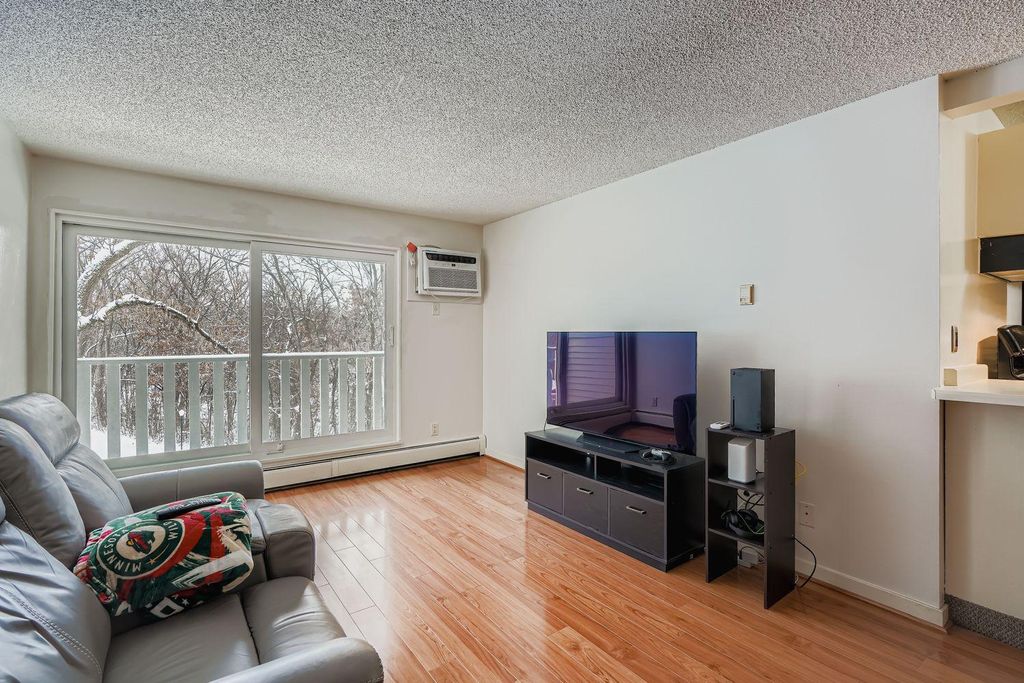 Photo of 1601 N Innsbruck Drive #250NE, Fridley, MN 55432 (MLS # 6824405)