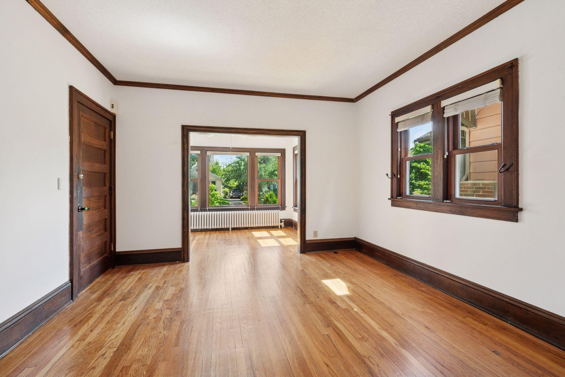 4104 Bryant Avenue S 102