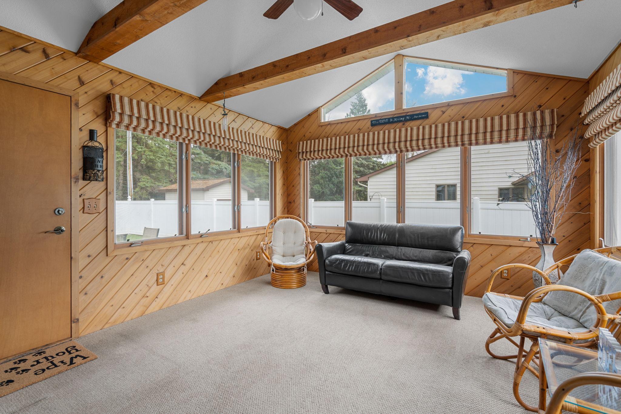 Owatonna, Minnesota 55060, United States, 3 Bedrooms Bedrooms, ,2 BathroomsBathrooms,Residential,Coming Soon,174714