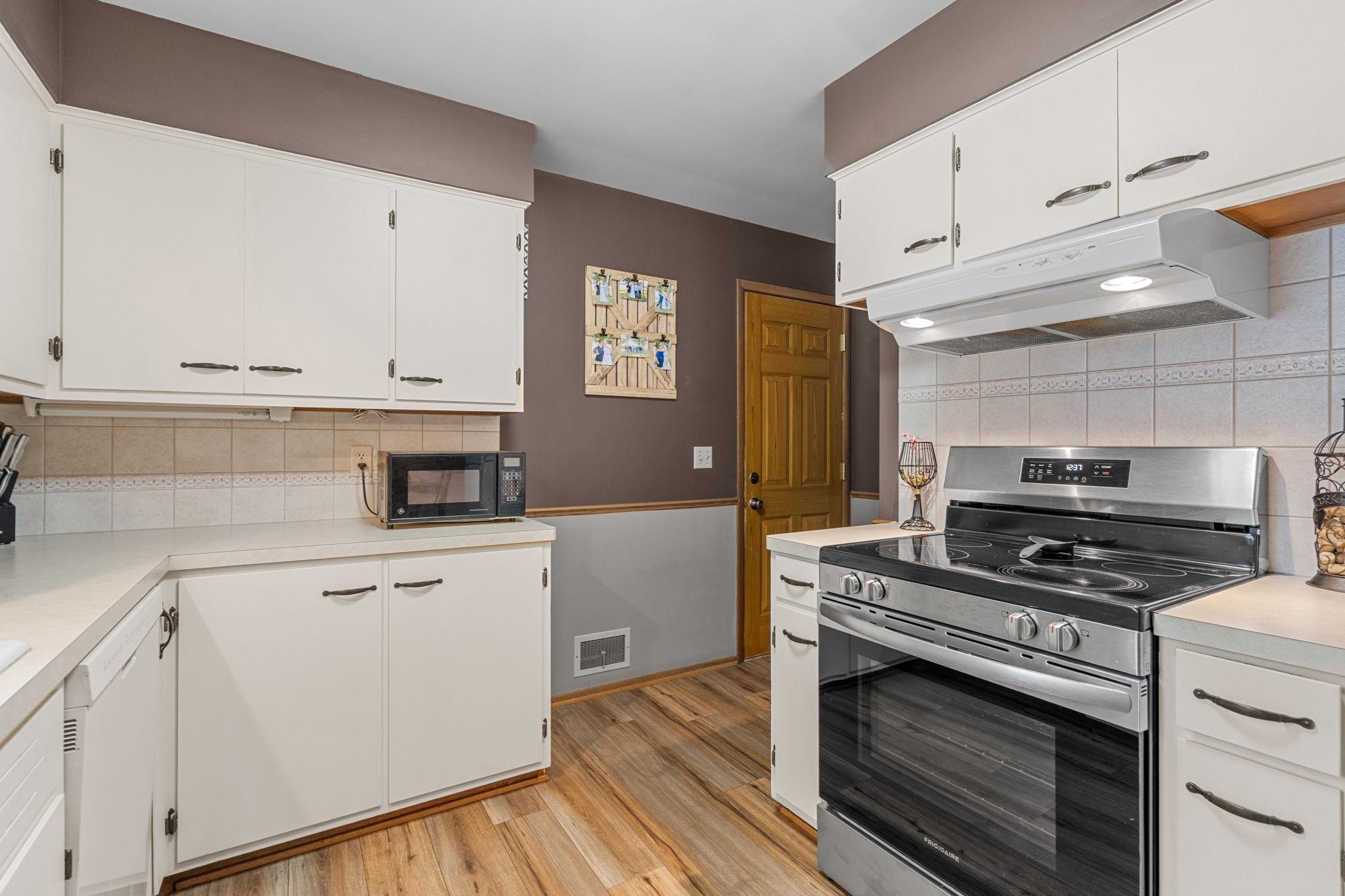 Owatonna, Minnesota 55060, United States, 3 Bedrooms Bedrooms, ,2 BathroomsBathrooms,Residential,Coming Soon,174714