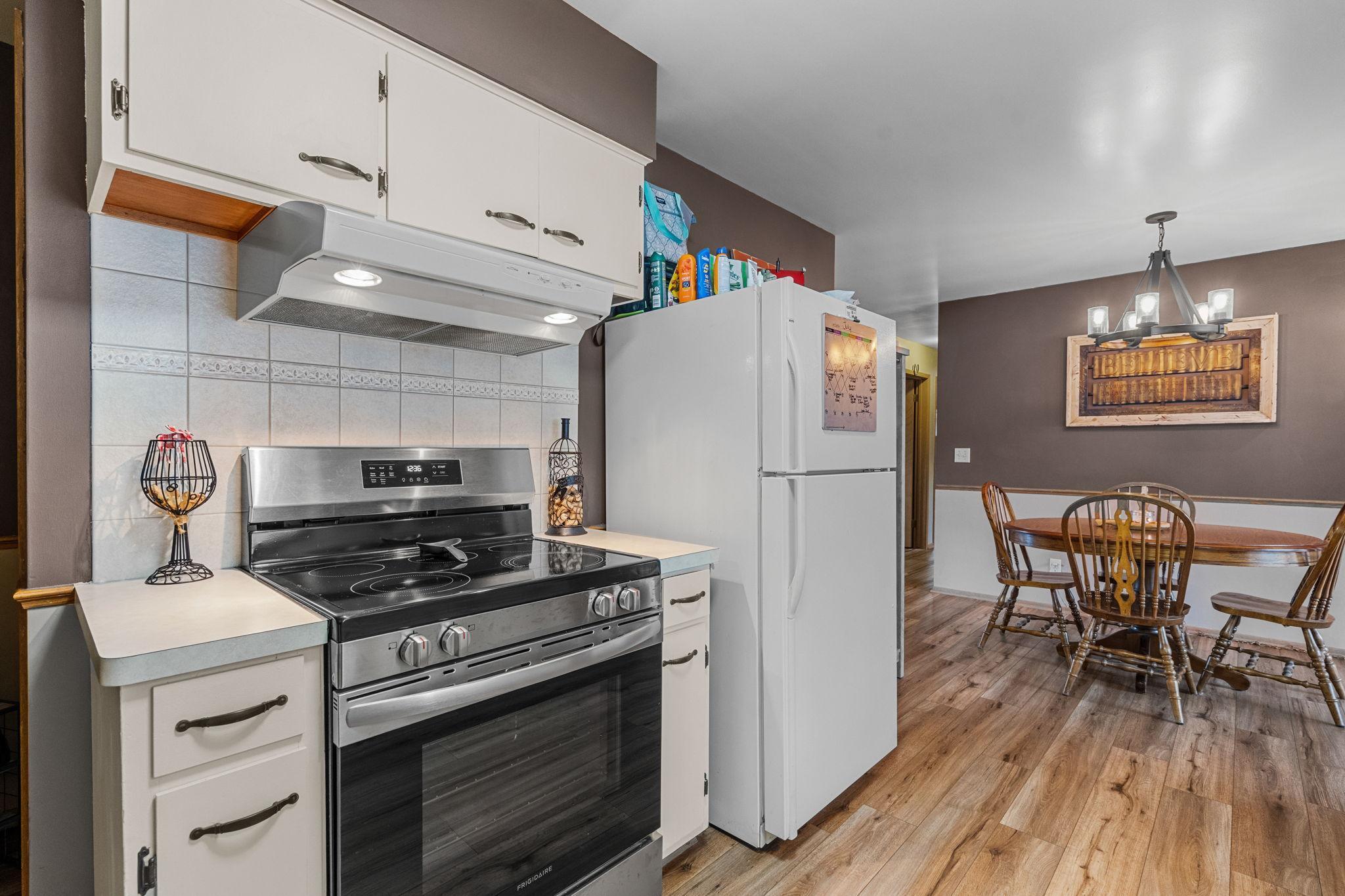 Owatonna, Minnesota 55060, United States, 3 Bedrooms Bedrooms, ,2 BathroomsBathrooms,Residential,Coming Soon,174714