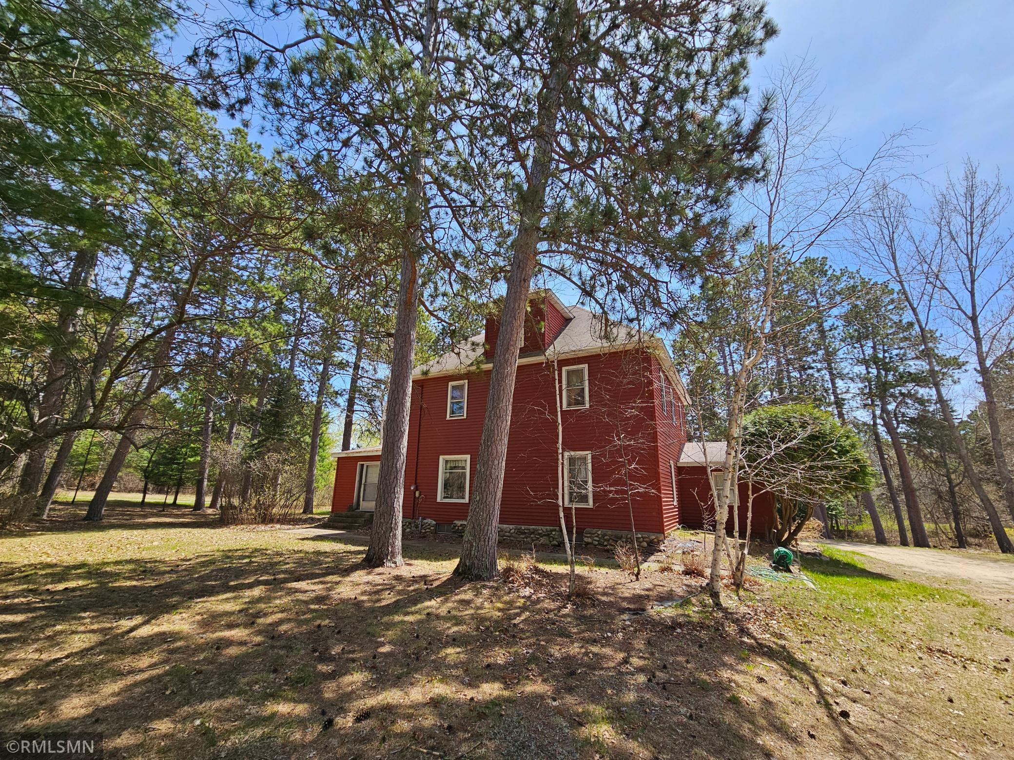 24569 County 18