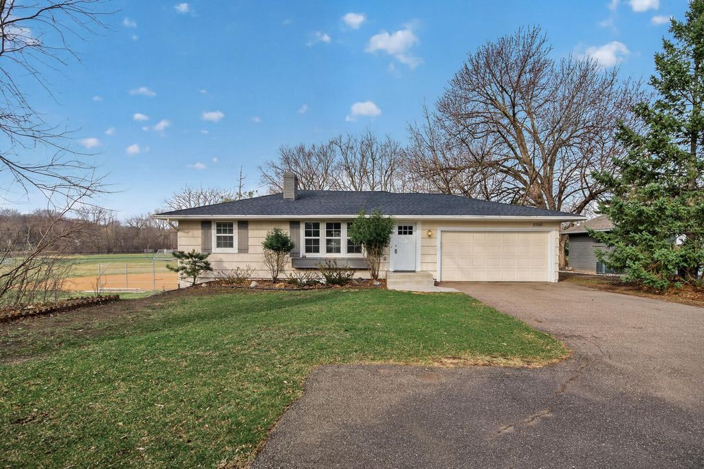 Photo of 5330 Manitou Road, Tonka Bay, MN 55331 (MLS # 7073520)