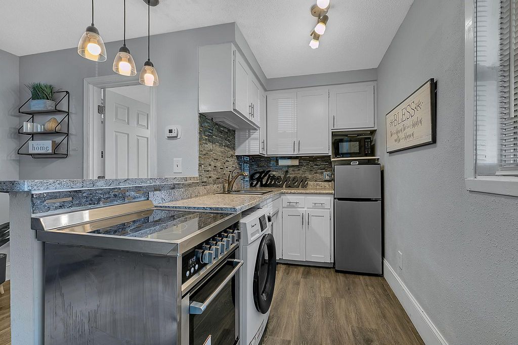 Photo of 111 13th Avenue N, Saint Cloud, MN 56303 (MLS # 7077584)