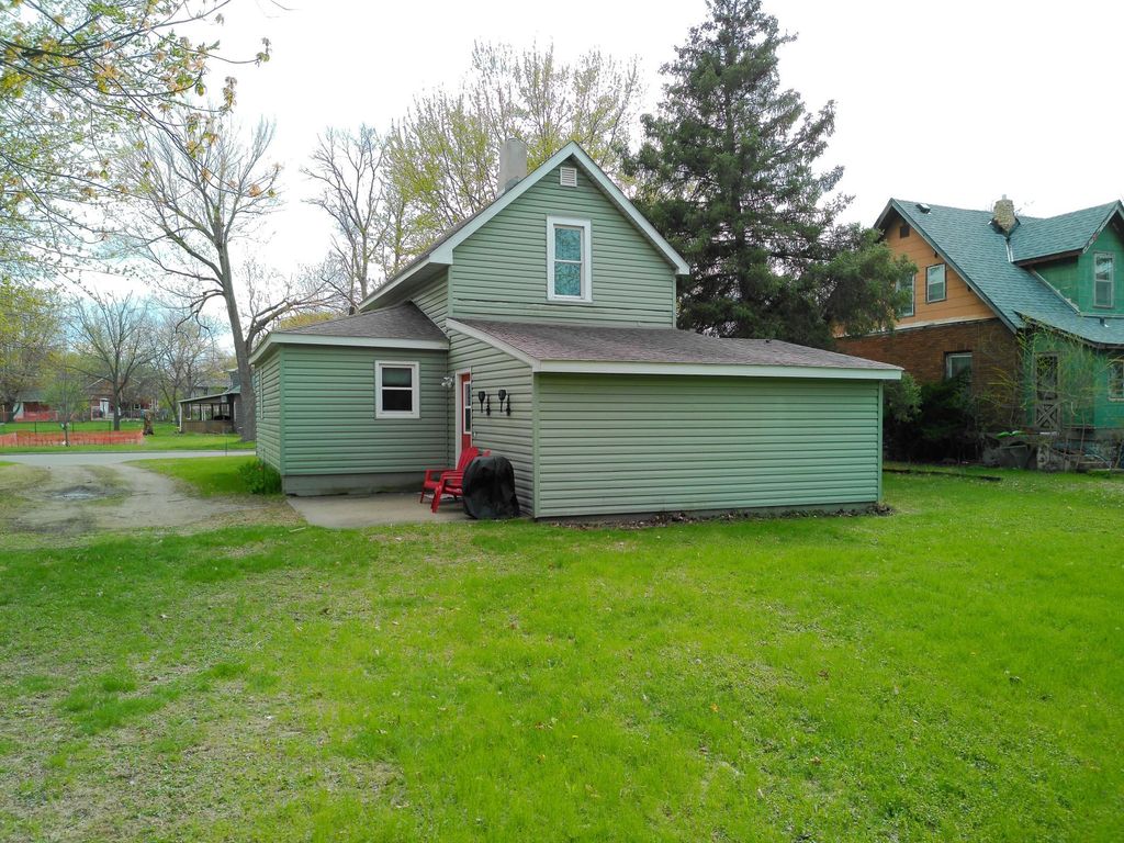 Photo of 309 E 3rd Street, Monticello, MN 55362 (MLS # 7065607)