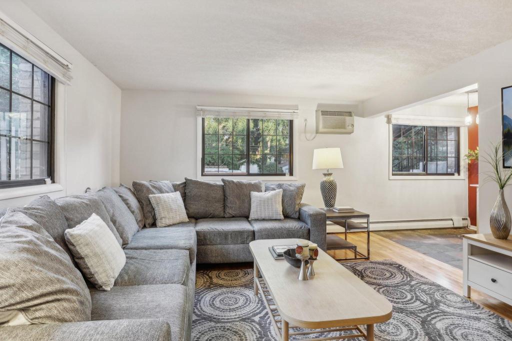 3844 Nicollet Avenue 105