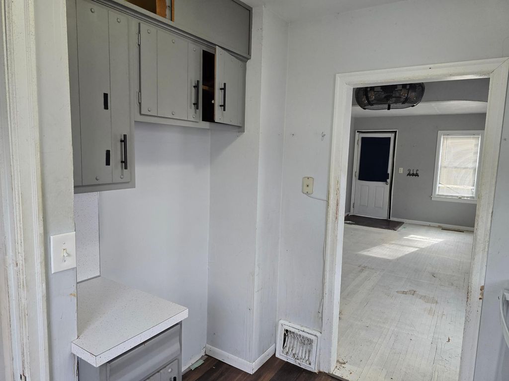 Photo of 117 E 11th Street, Fairmont, MN 56031 (MLS # 7018841)