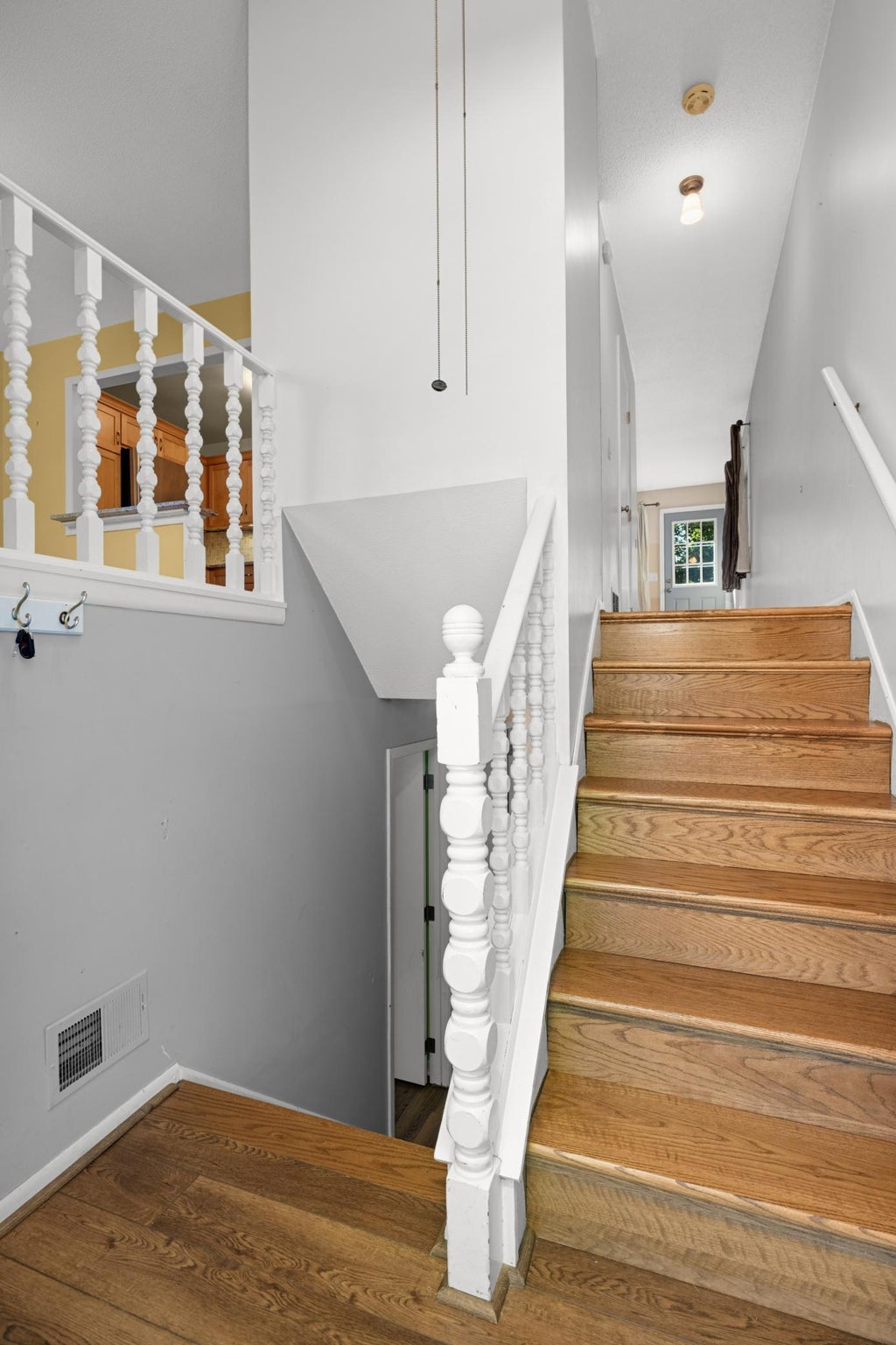 Photo of 1129 Fifield Street, Saint Paul, MN 55108 (MLS # 7147007)