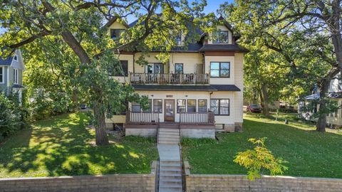 1910 Feronia Avenue Saint Paul MN 55104