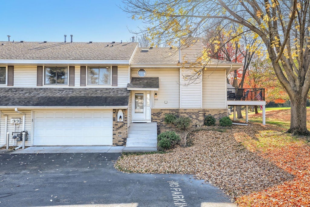 Photo of 703 Evergreen Court, Burnsville, MN 55337 (MLS # 7157848)