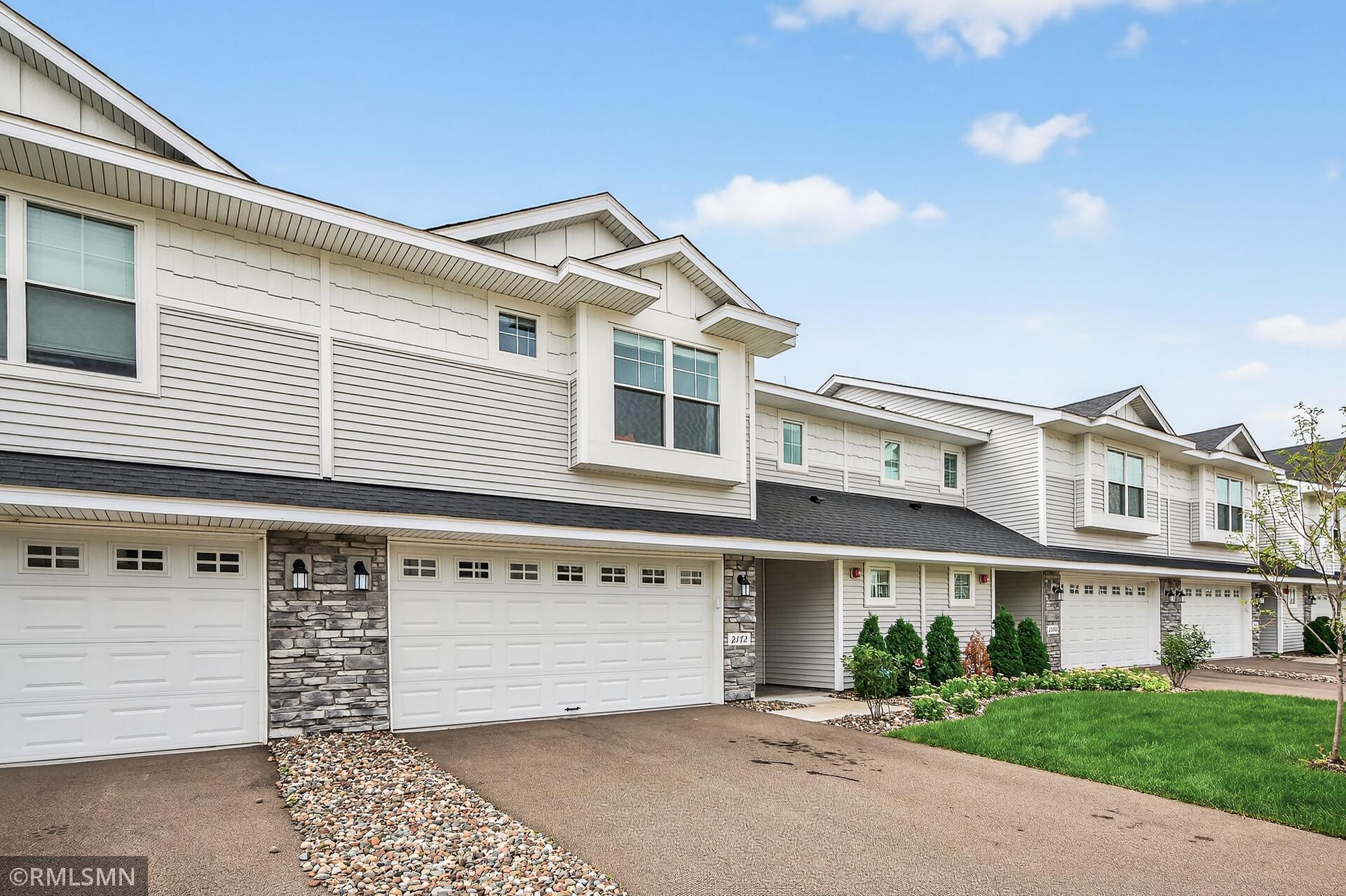 2172 Island Court