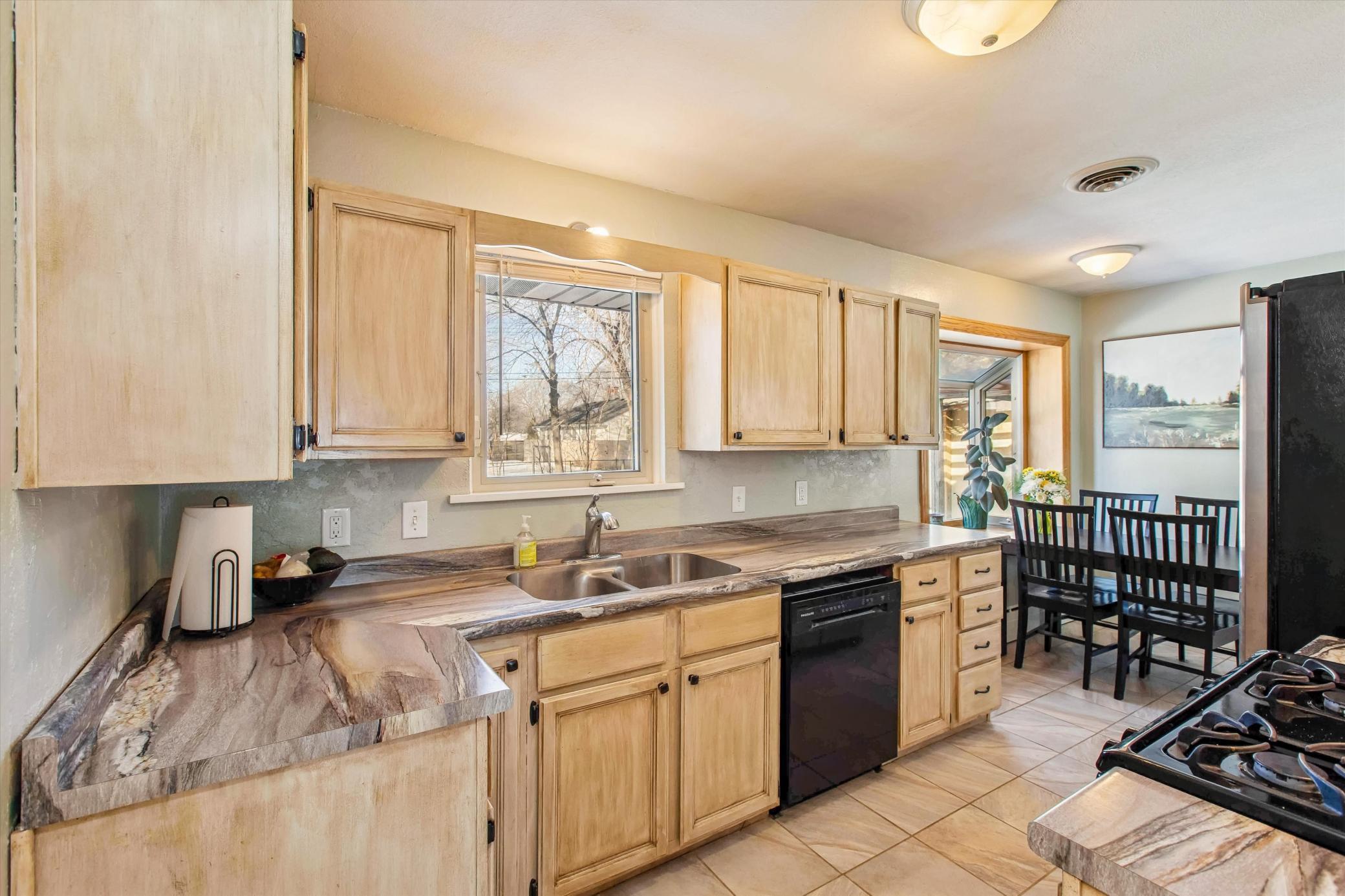 10004 Wentworth Avenue S