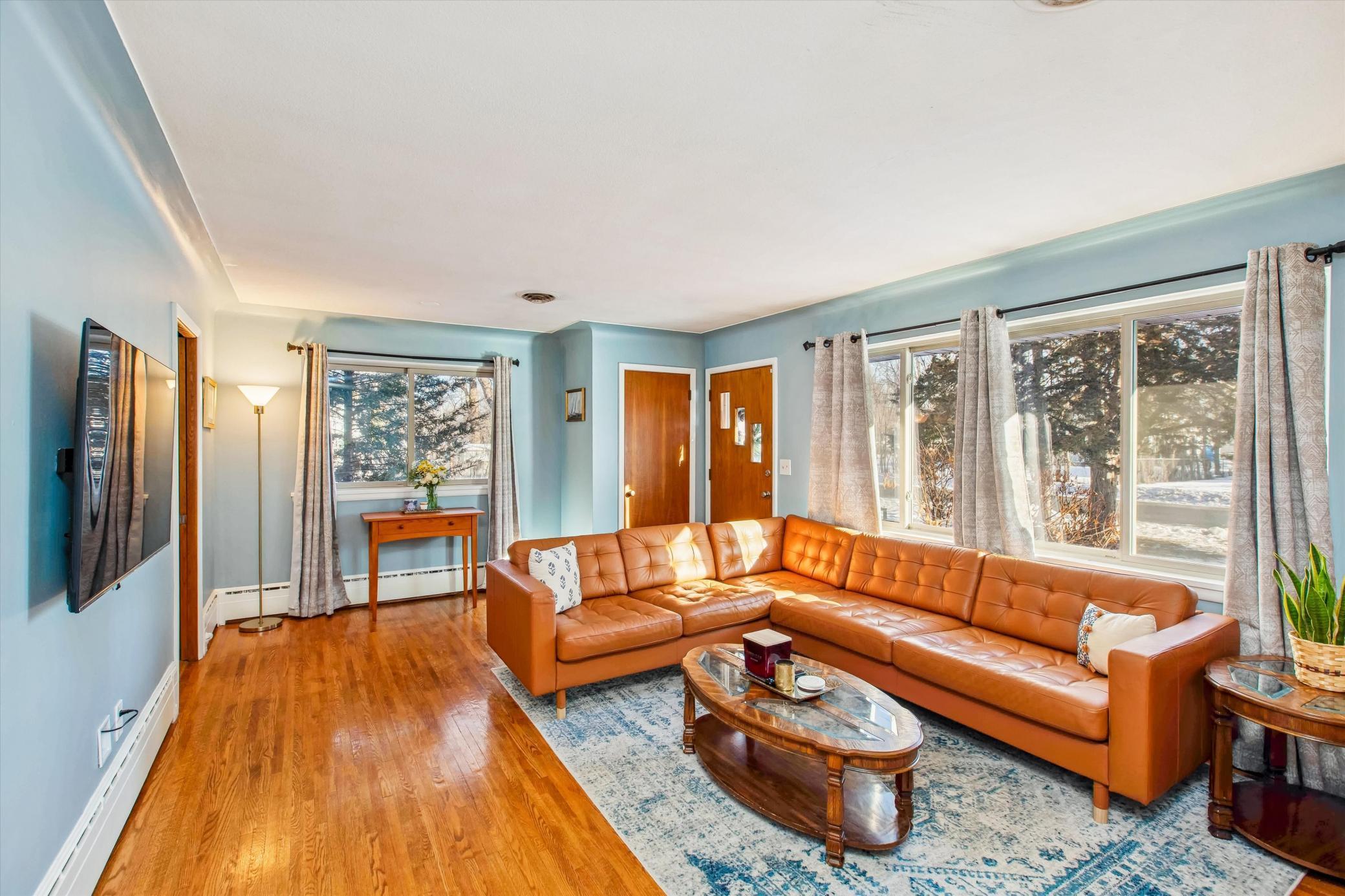 10004 Wentworth Avenue S