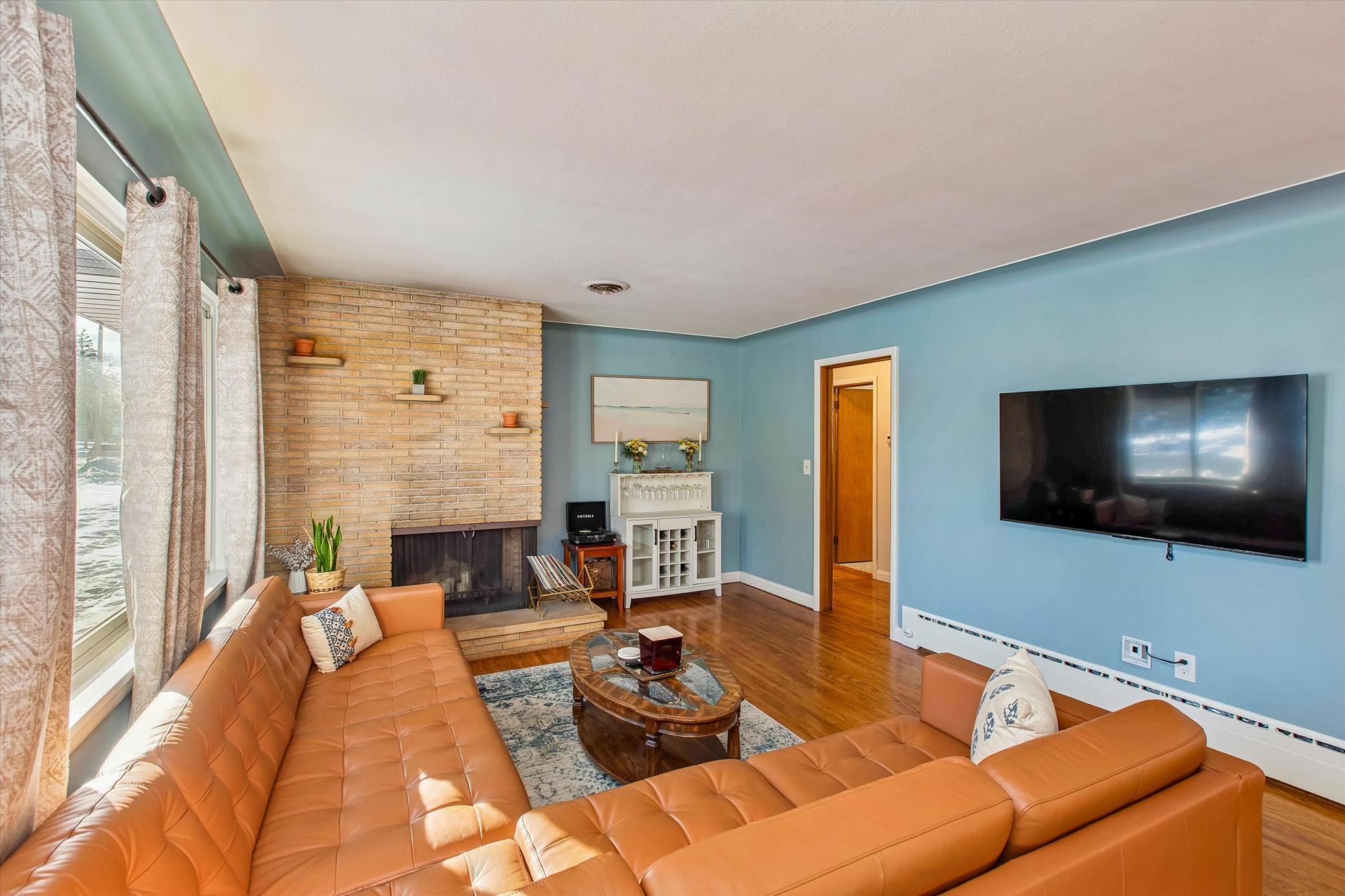 10004 Wentworth Avenue S