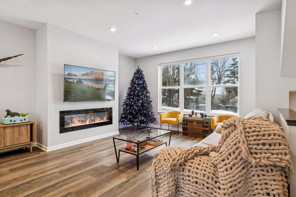 Photo of 2280 Polar Way, North Saint Paul, MN 55109 (MLS # 7018879)