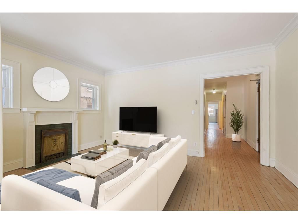 Photo of 1941 Fremont Avenue S #3, Minneapolis, MN 55403 (MLS # 7022141)