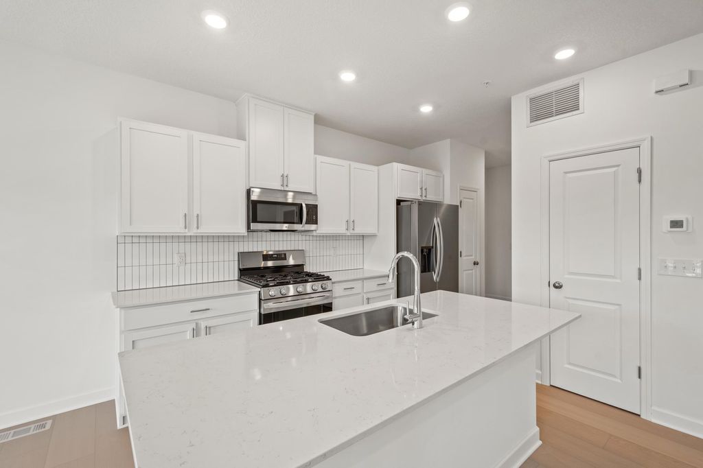 Photo of 3481 Trails End Circle, Eagan, MN 55123 (MLS # 7030012)