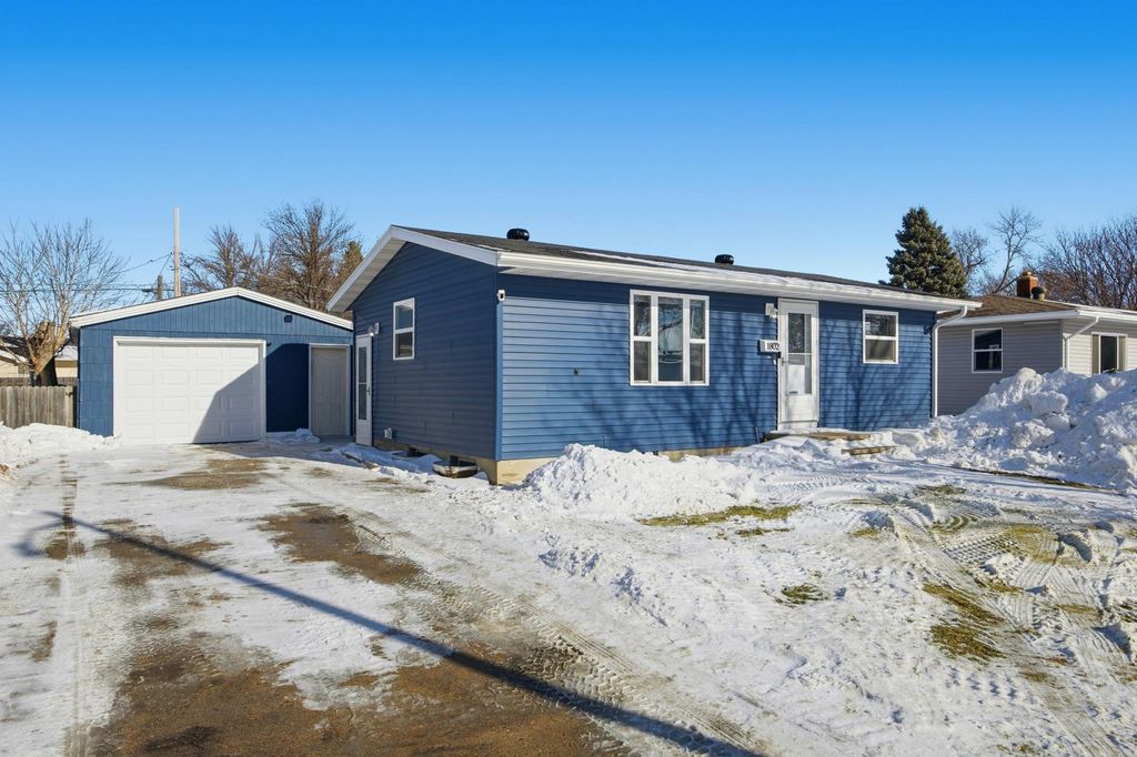 Photo of 1802 10th Avenue N, Moorhead, MN 56560 (MLS # 7017562)