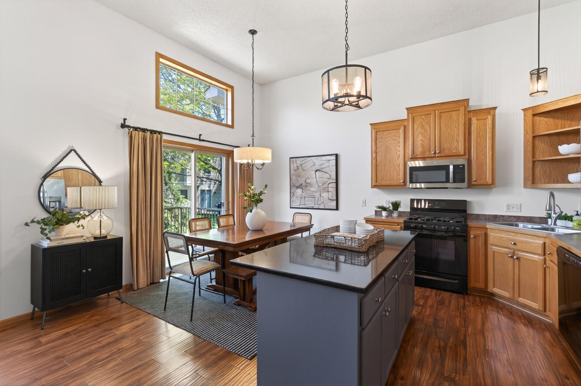 8405 Cedarview Circle