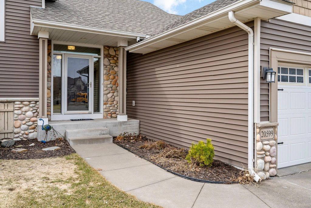Photo of 20599 Islandview Circle, Lakeville, MN 55044 (MLS # 7027315)