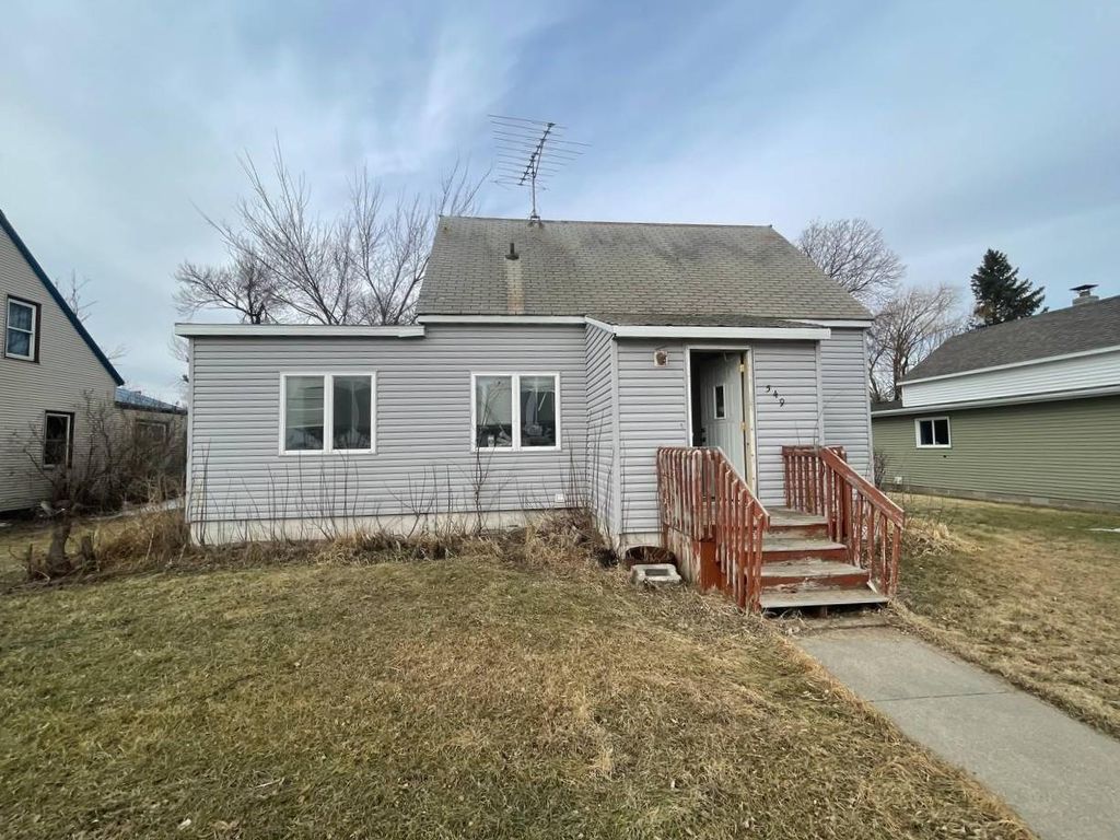 Photo of 549 1st Avenue W, Halstad, MN 56548 (MLS # 7035817)