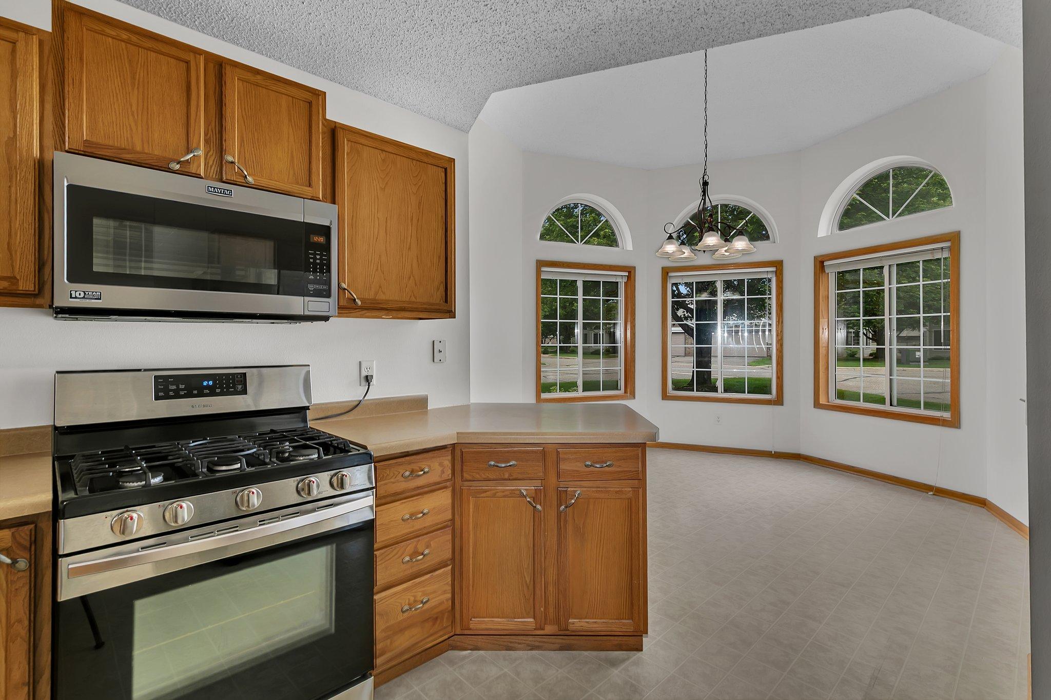 4384 Clearwater Road