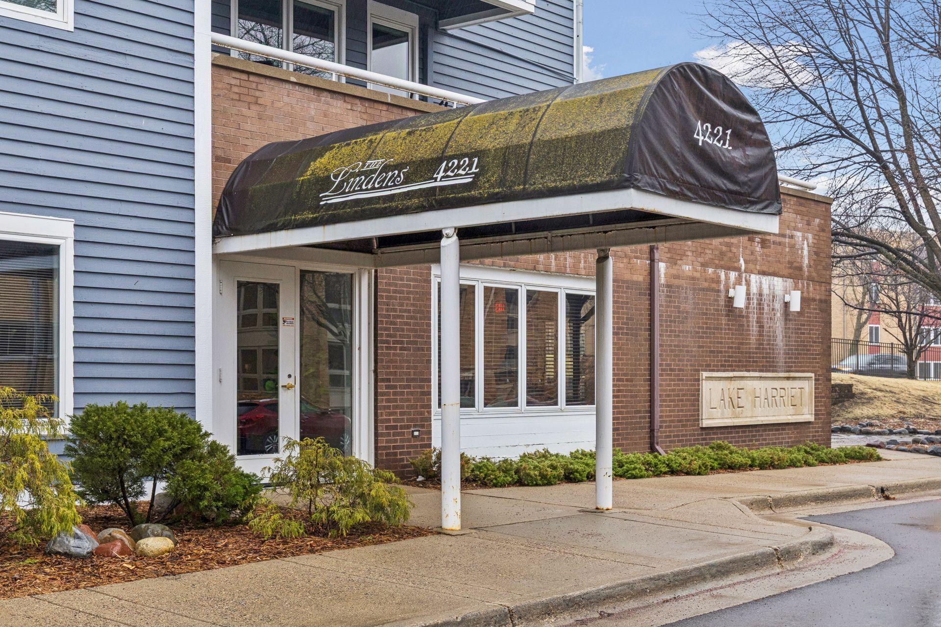 4221 Upton Avenue S 202