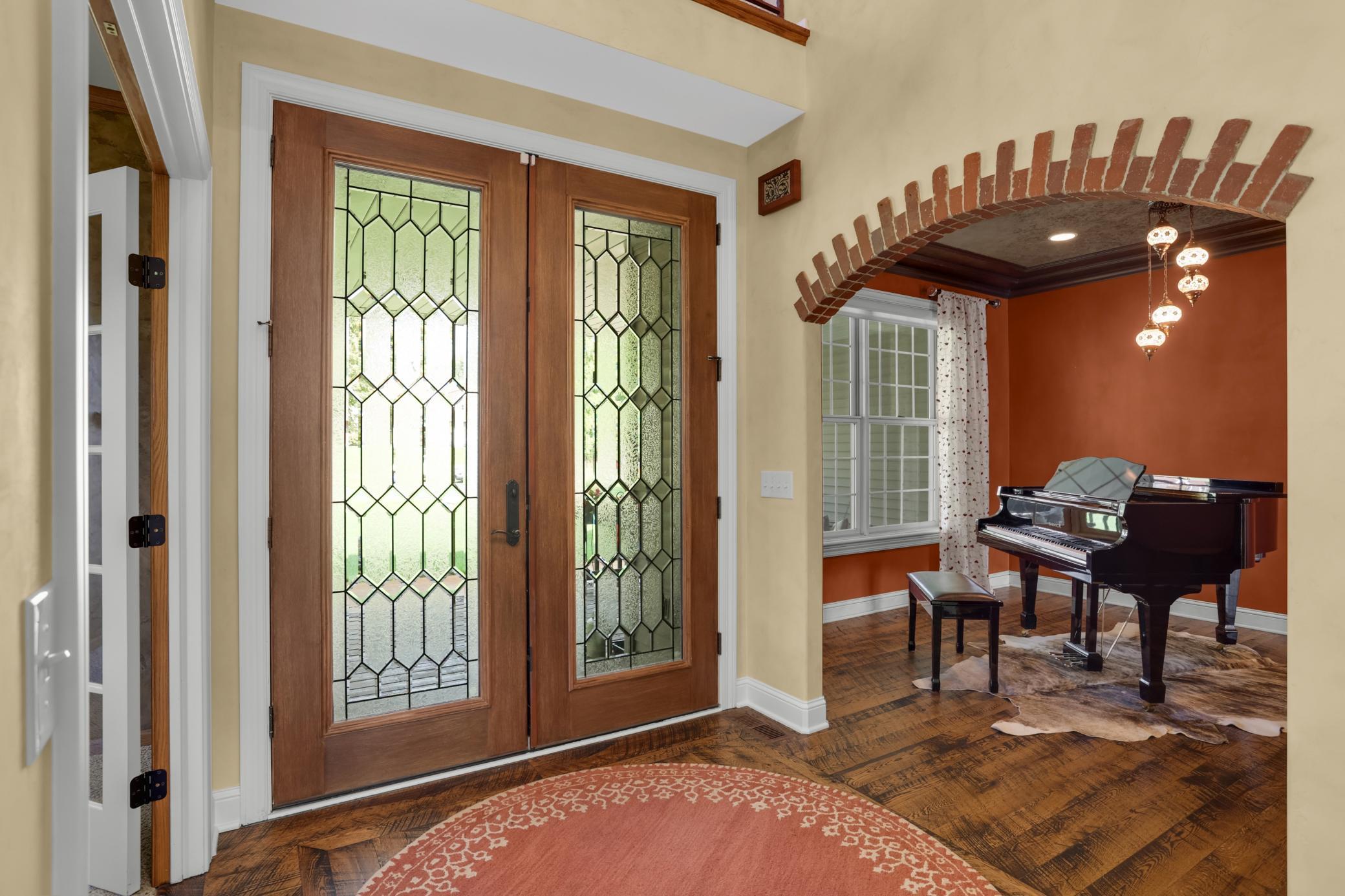 24600 Emerald Lane
