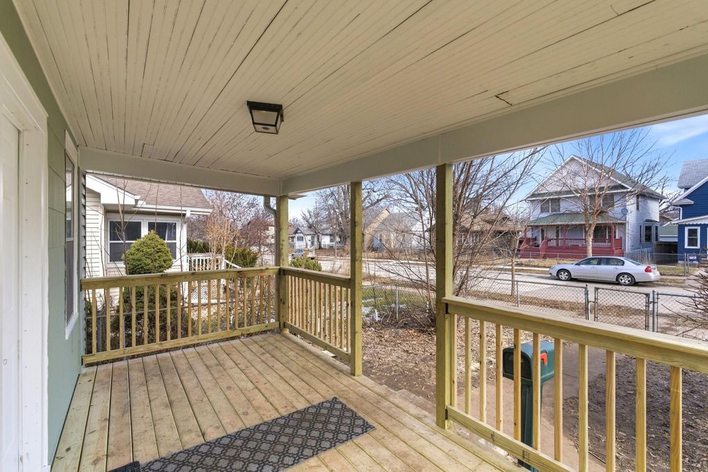 Photo of 3835 Bryant Avenue N, Minneapolis, MN 55412 (MLS # 7029868)