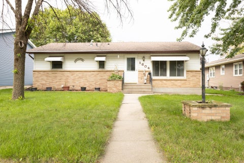 Photo of 1604 N Franklin Street, New Ulm, MN 56073 (MLS # 7152385)
