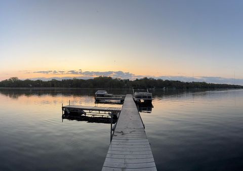 613 S Owasso Boulevard W Roseville MN 55113