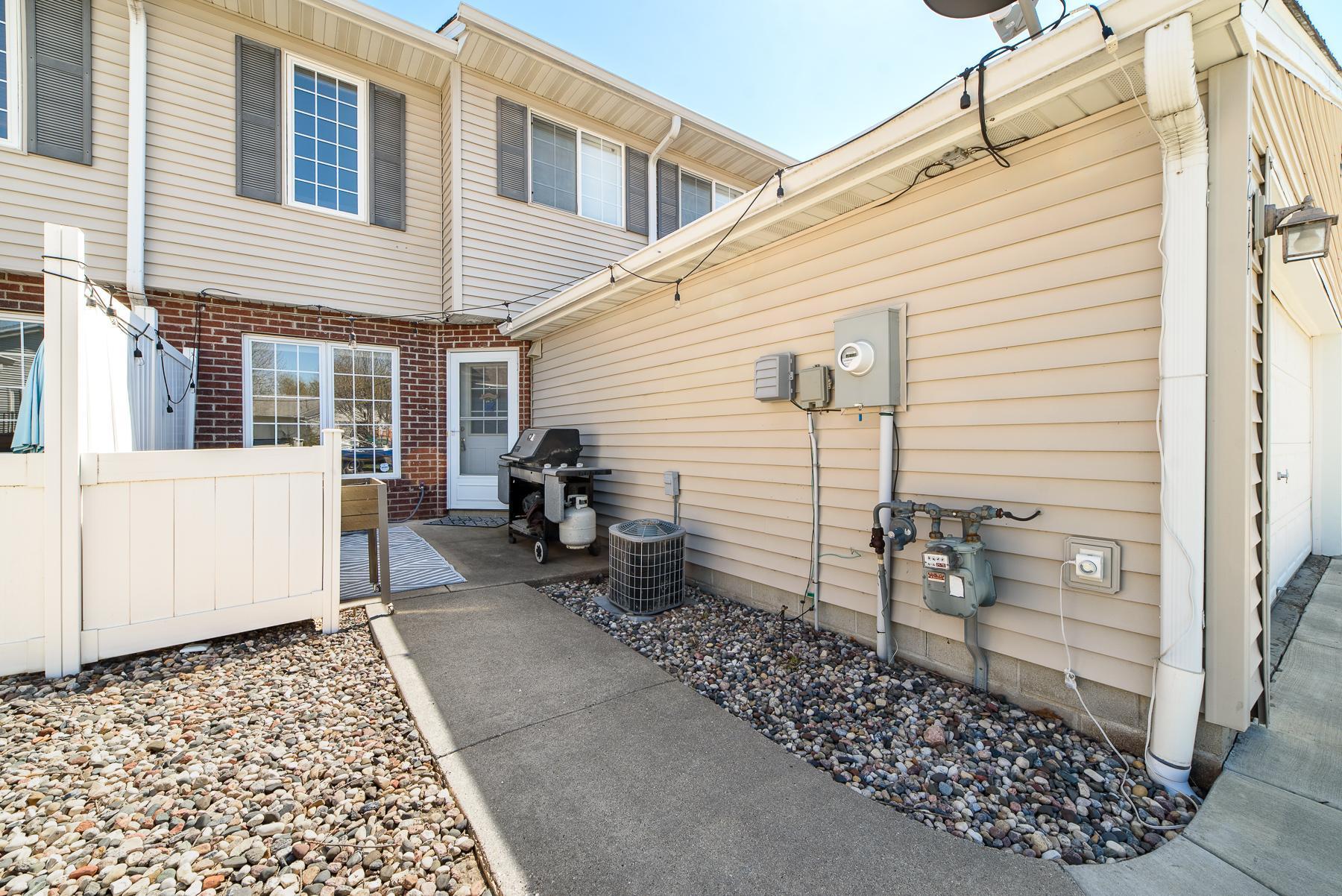 1211 Primrose Lane