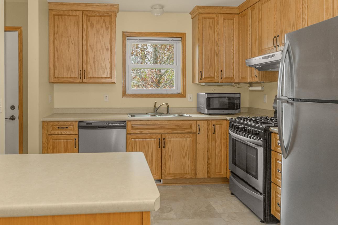6078 144th Street N