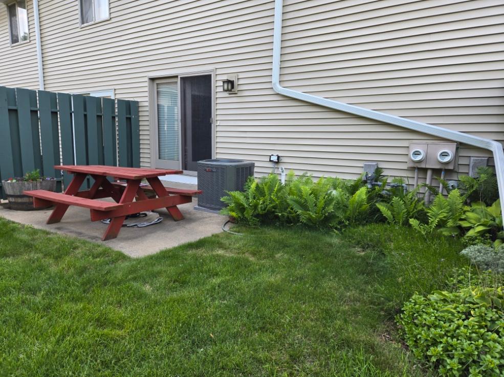 368 Dorland Road S
