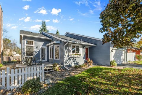 1377 Willow Creek Lane Shoreview MN 55126