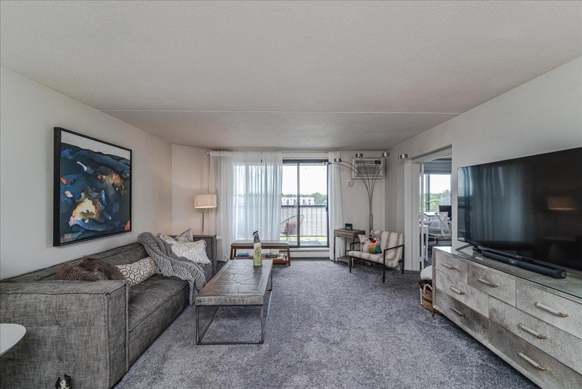 2601 Kenzie Terrace 519