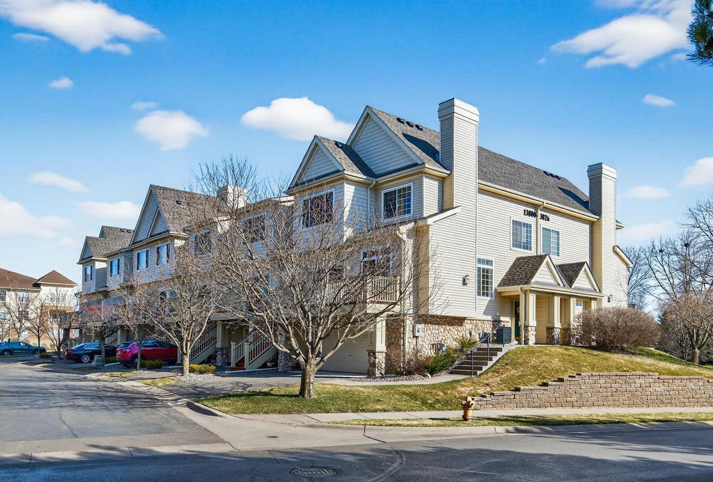 Photo of 13826 52nd Avenue N, Plymouth, MN 55446 (MLS # 7047007)