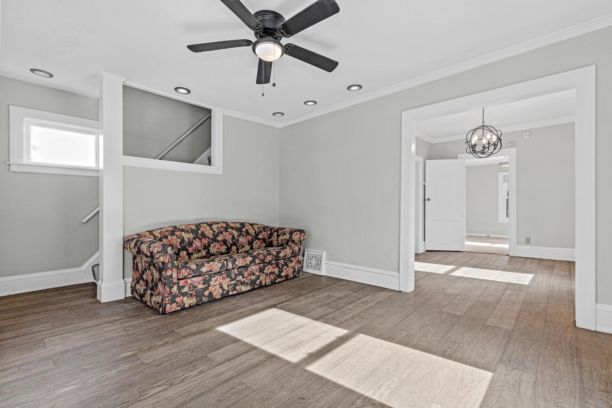 2611 Longfellow Avenue