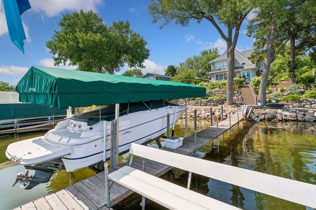 Photo of 4941 Island View Drive, Mound, MN 55364 (MLS # 7123391)