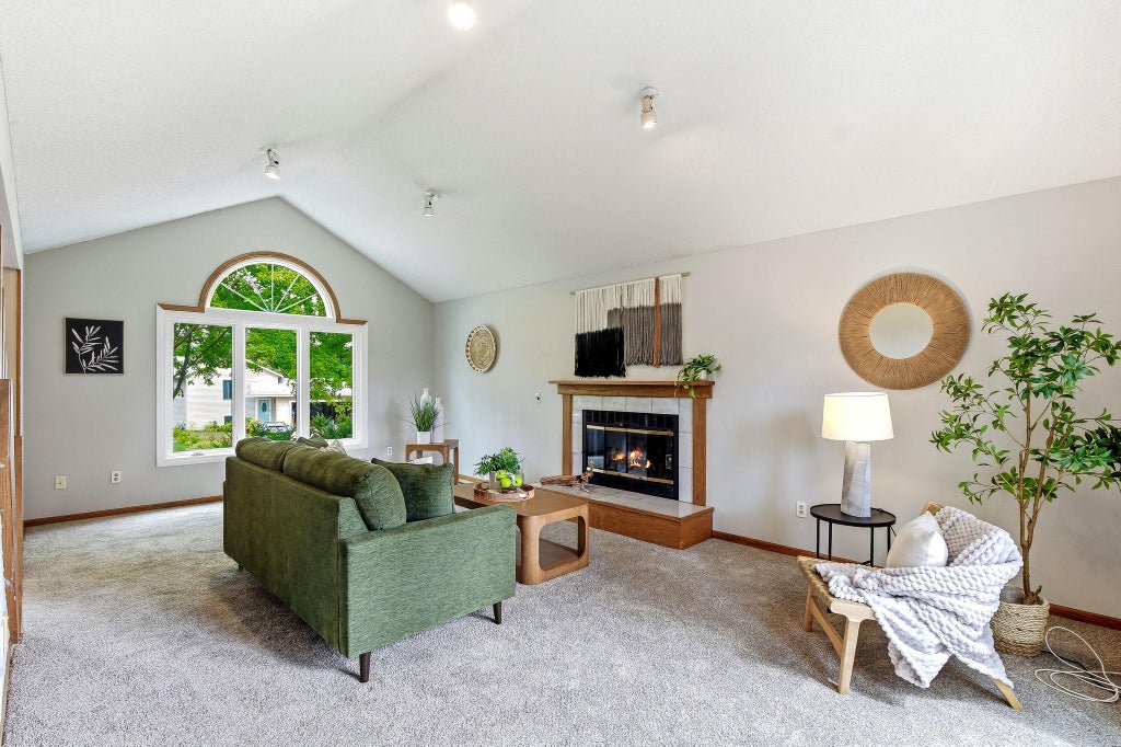 Photo of 17330 Ipswich Way, Lakeville, MN 55044 (MLS # 7153957)
