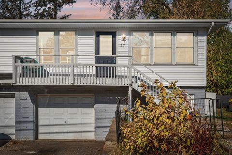47 Juniper Street Mahtomedi MN 55115